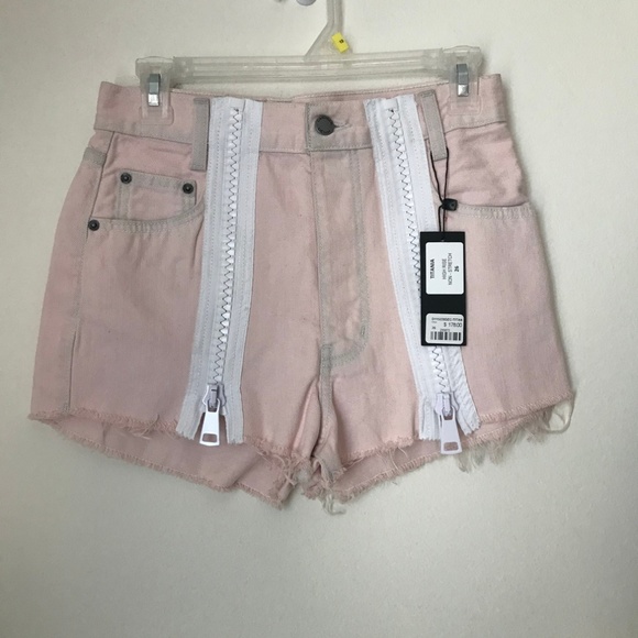 [LF] Carmar Titania High-Rise Zipper Up Shorts